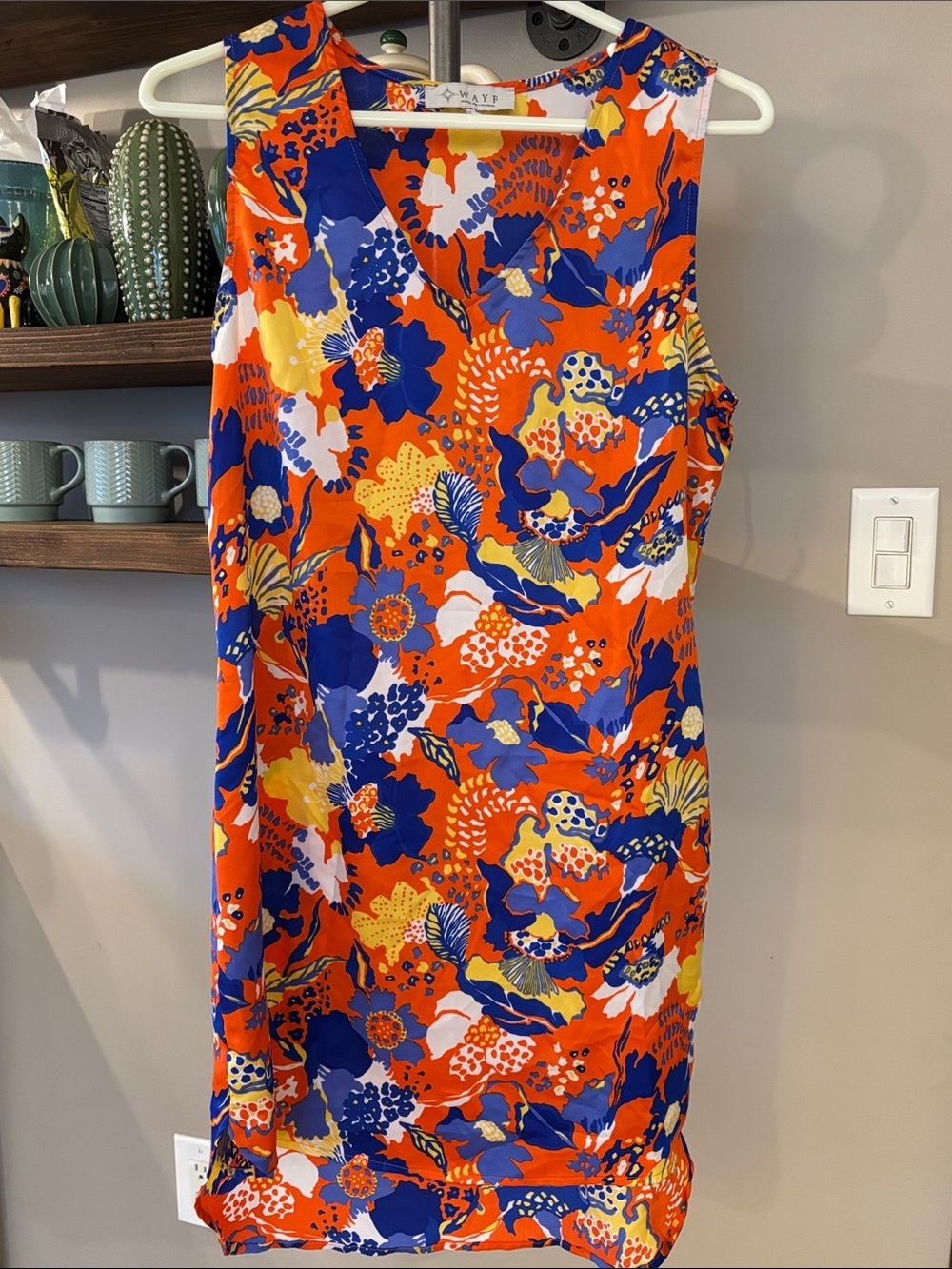 Wayf Sleeveless Floral Shift Dress XS Made in USA Bright Orange Blue